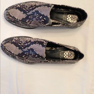 VC- Jendeya Loafer